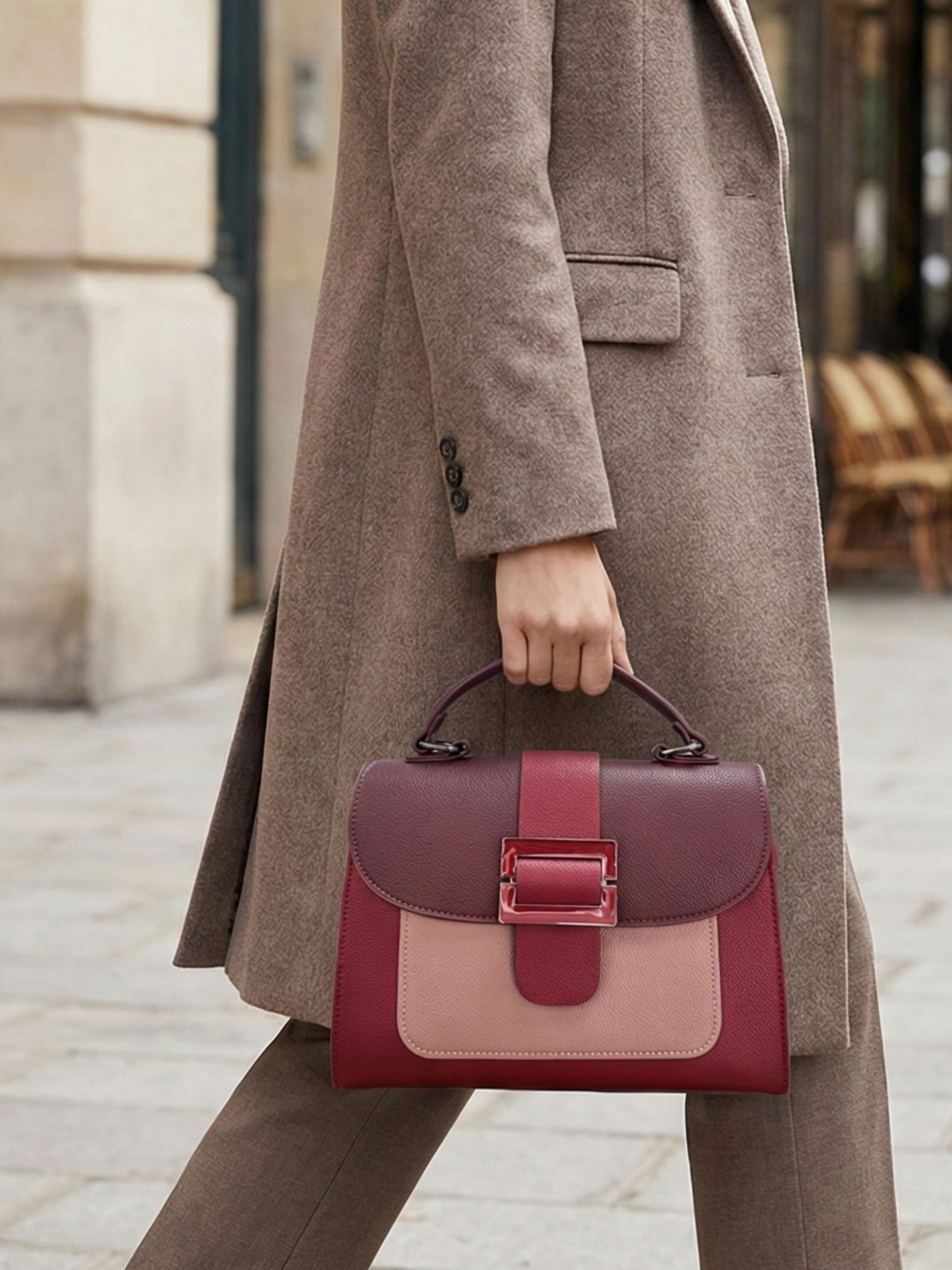 BOLSO DE MANO BICOLOR BURDEOS Y NUDE CON HEBILLA