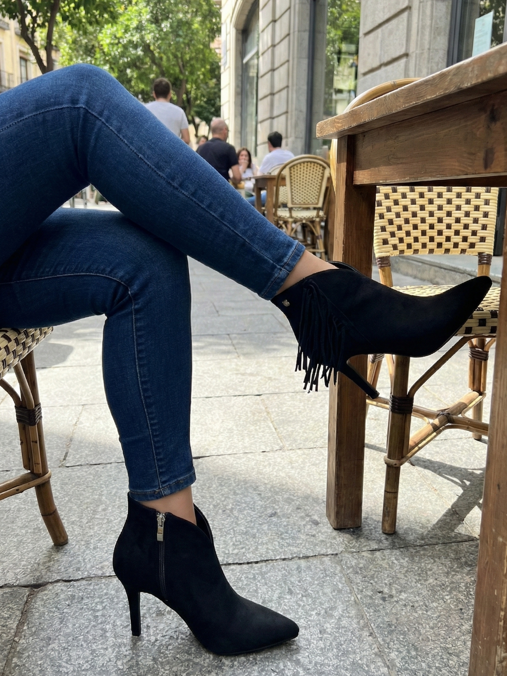 Botín Mujer Buonarotti en Ante con Tacón y Flecos