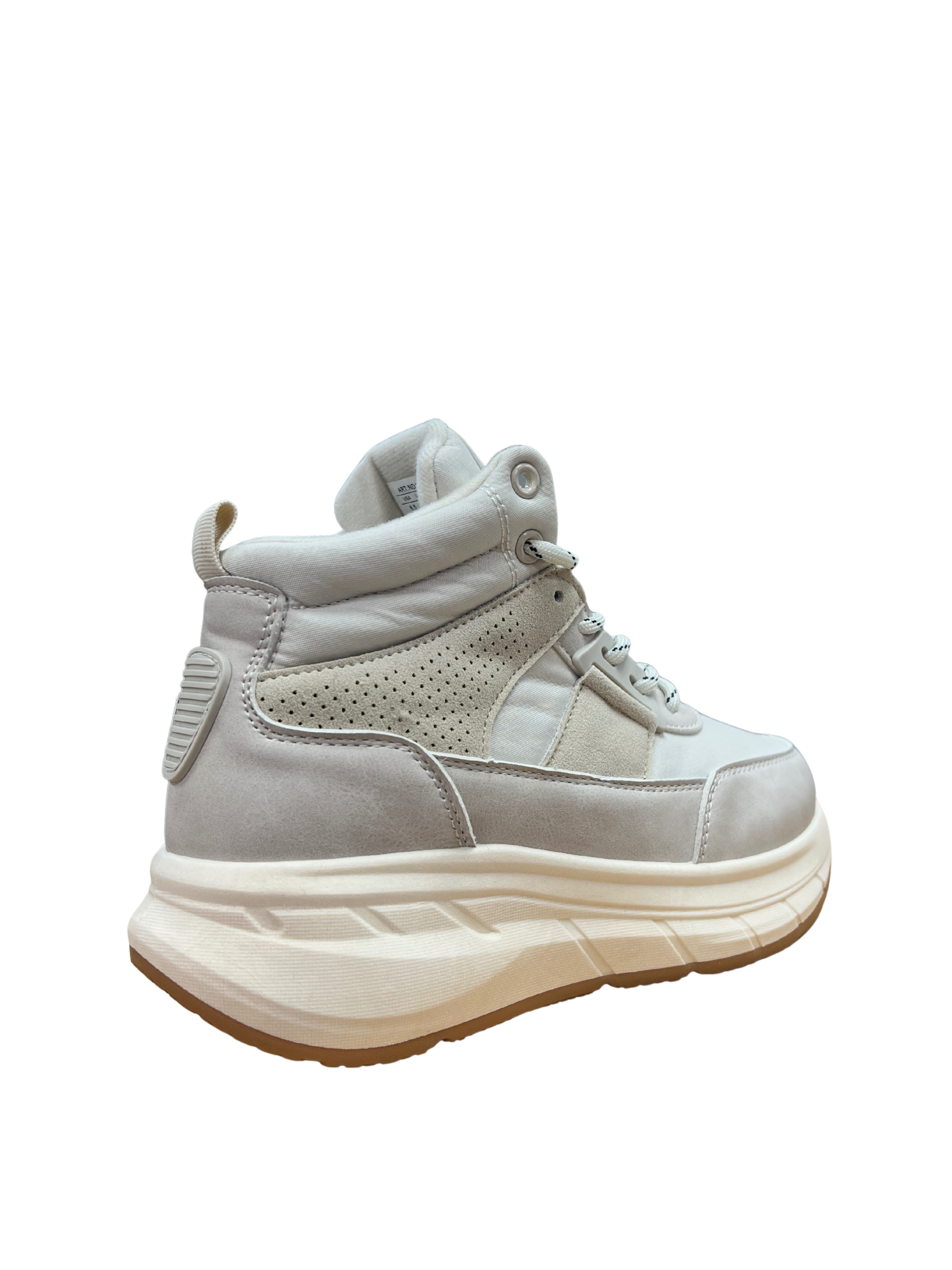 Botín tipo zapatillas beige de plataforma – estilo urbano con suela chunky