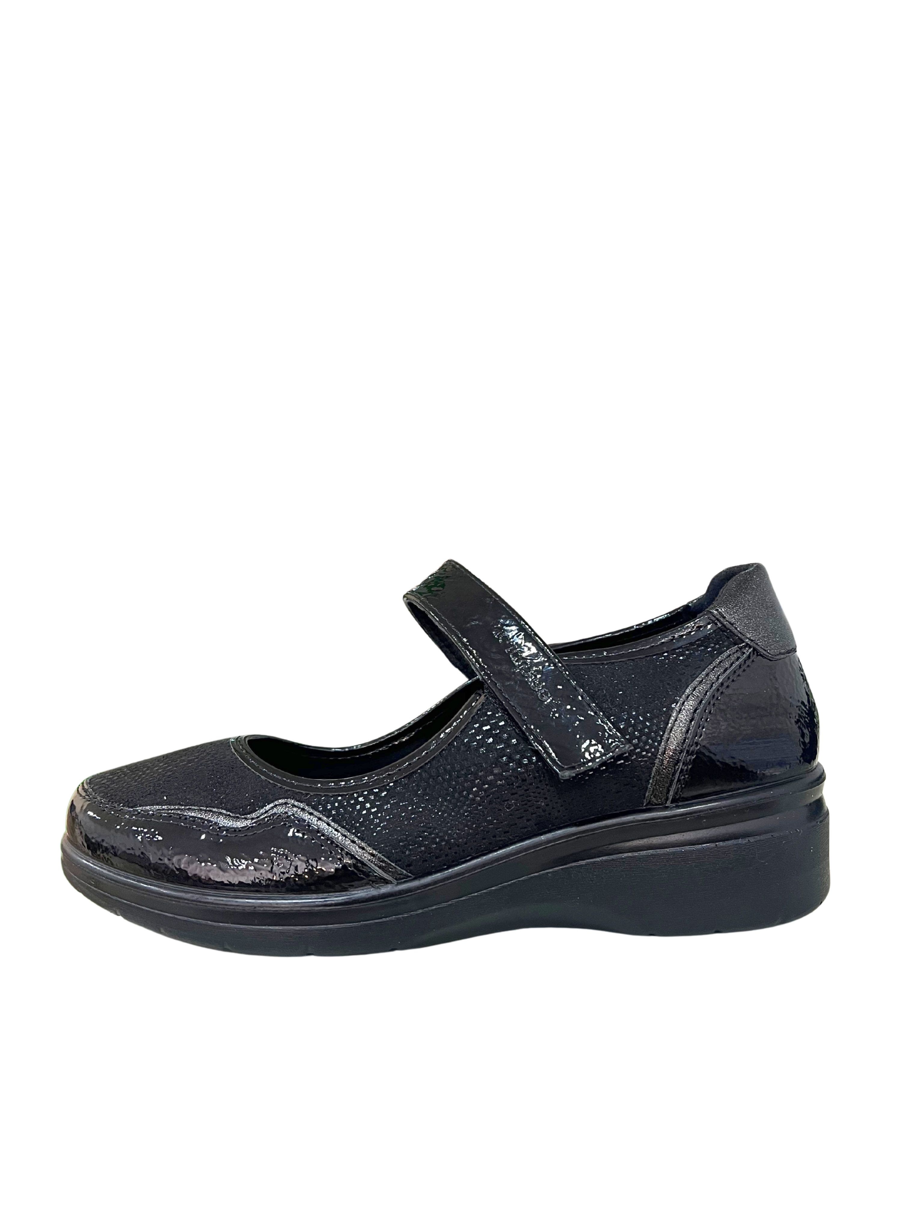 MERCEDITAS CONFORT VELCRO AMARPIES AMD29381