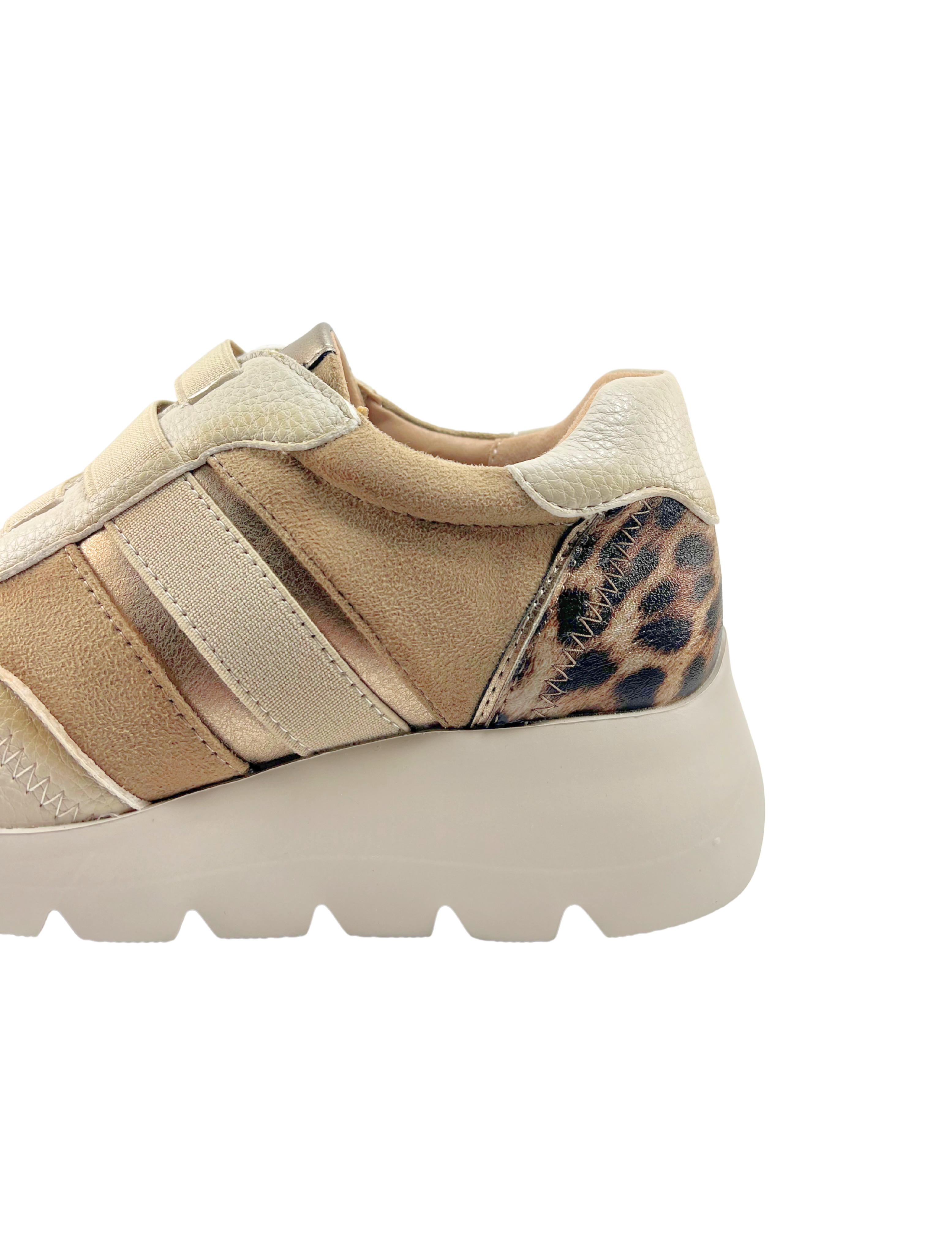 ZAPATO CASUAL CUÑA AMARPIES AMD29417