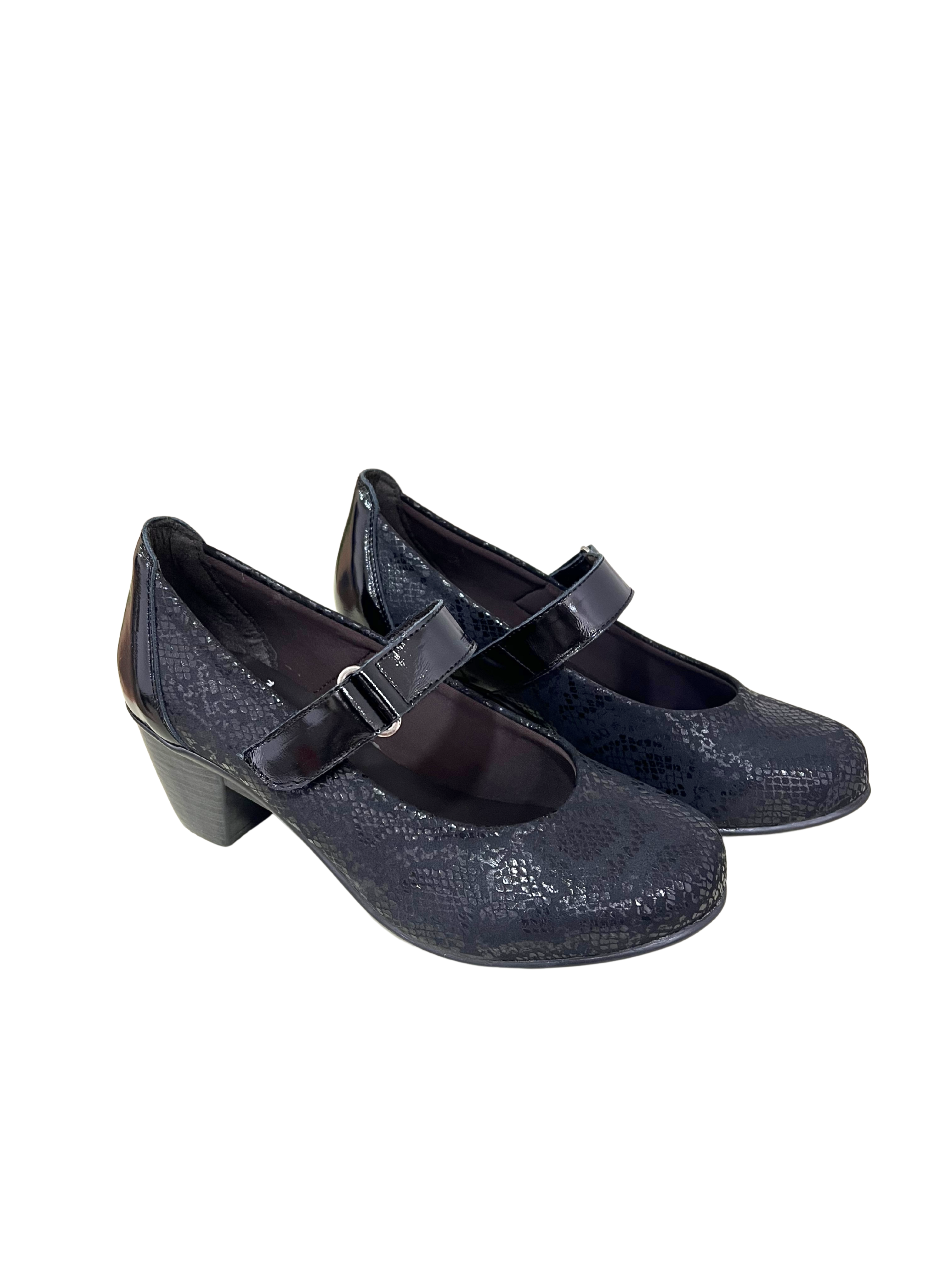 ZAPATO TACON BAJO CON VELCRO MUJER 8042