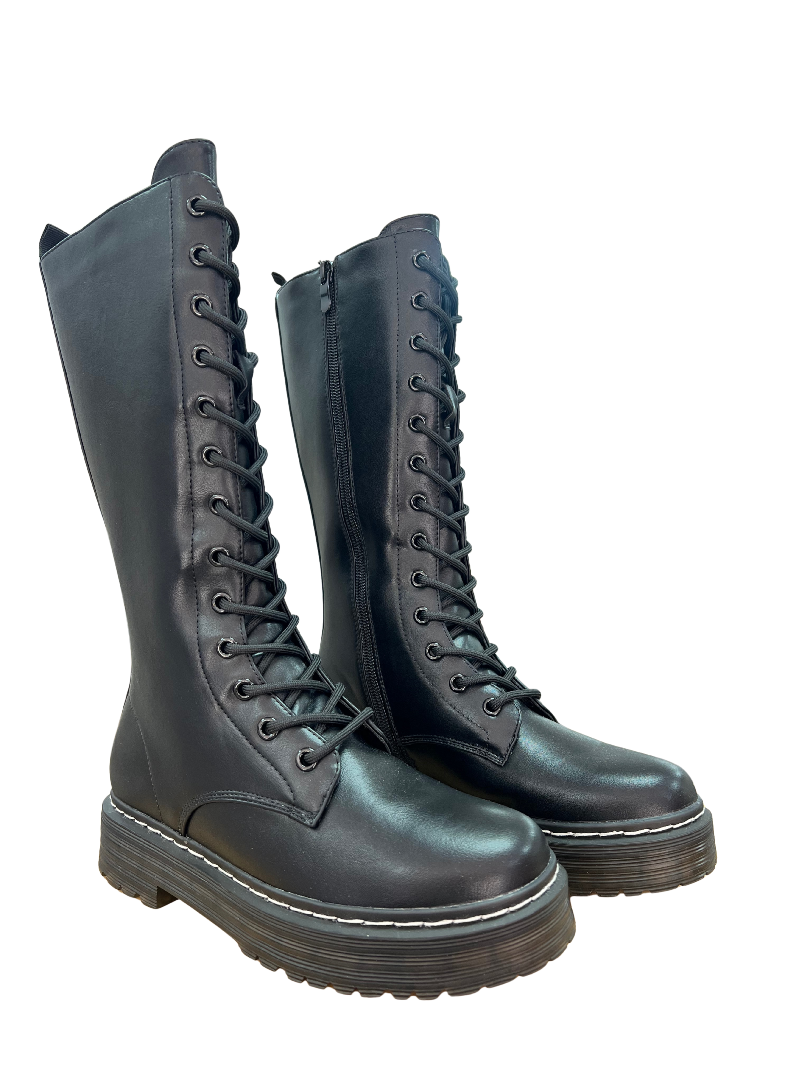 BOTA ALTA NEGRA CORDONERAS D´ANGELA DZS25117