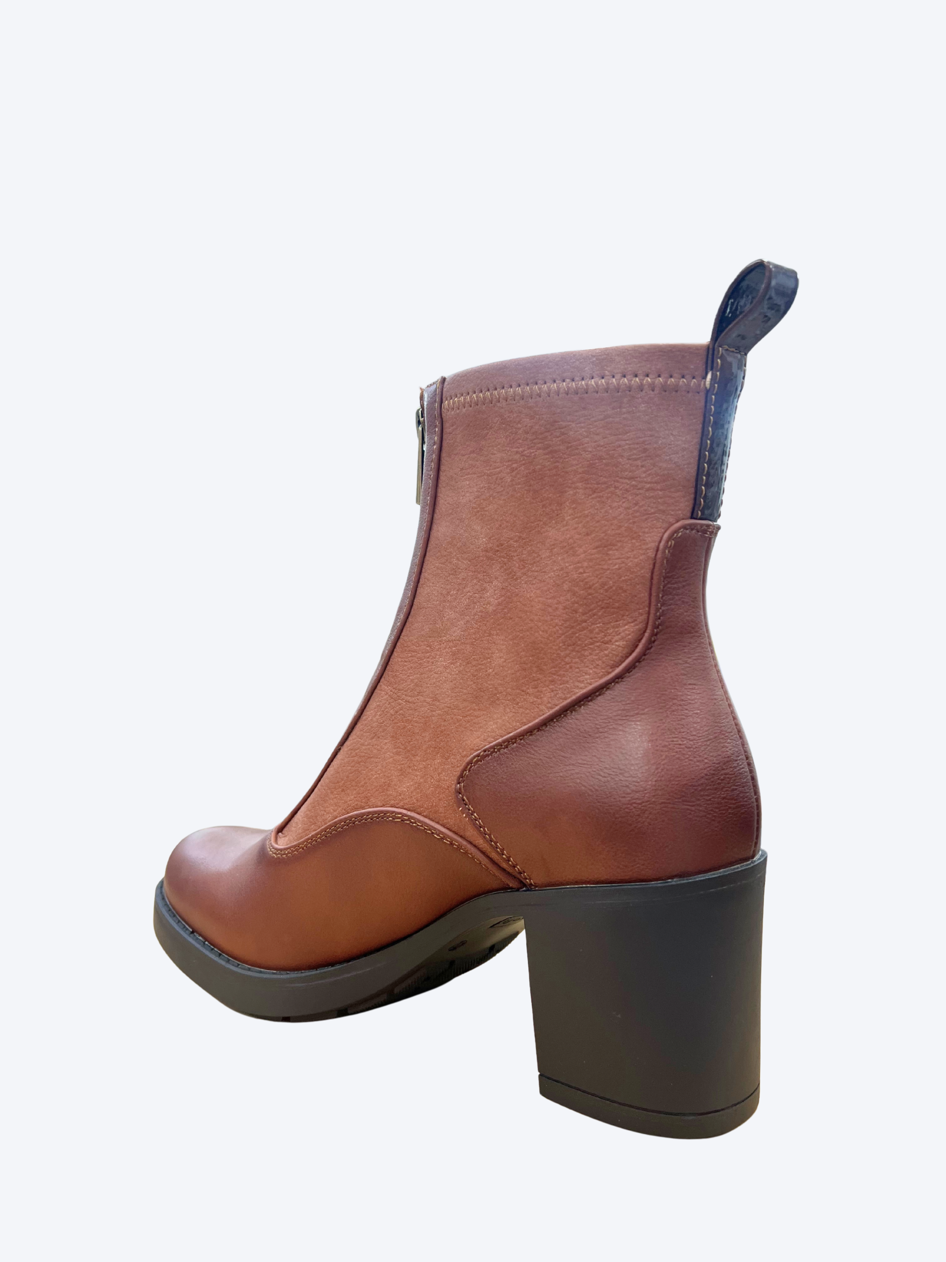 Botines de tacón marrones con cremallera