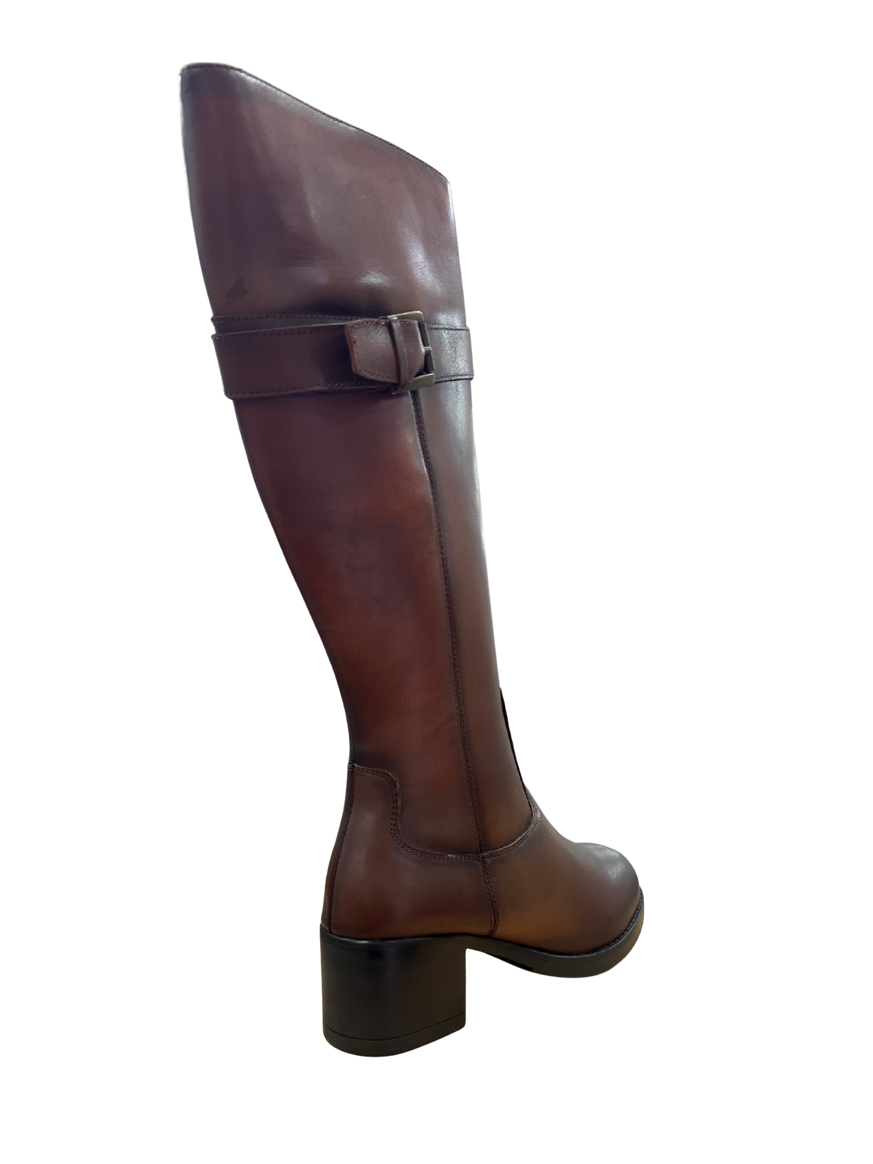 Bota alta de piel marrón 48H – Estilo y confort Made in Spain