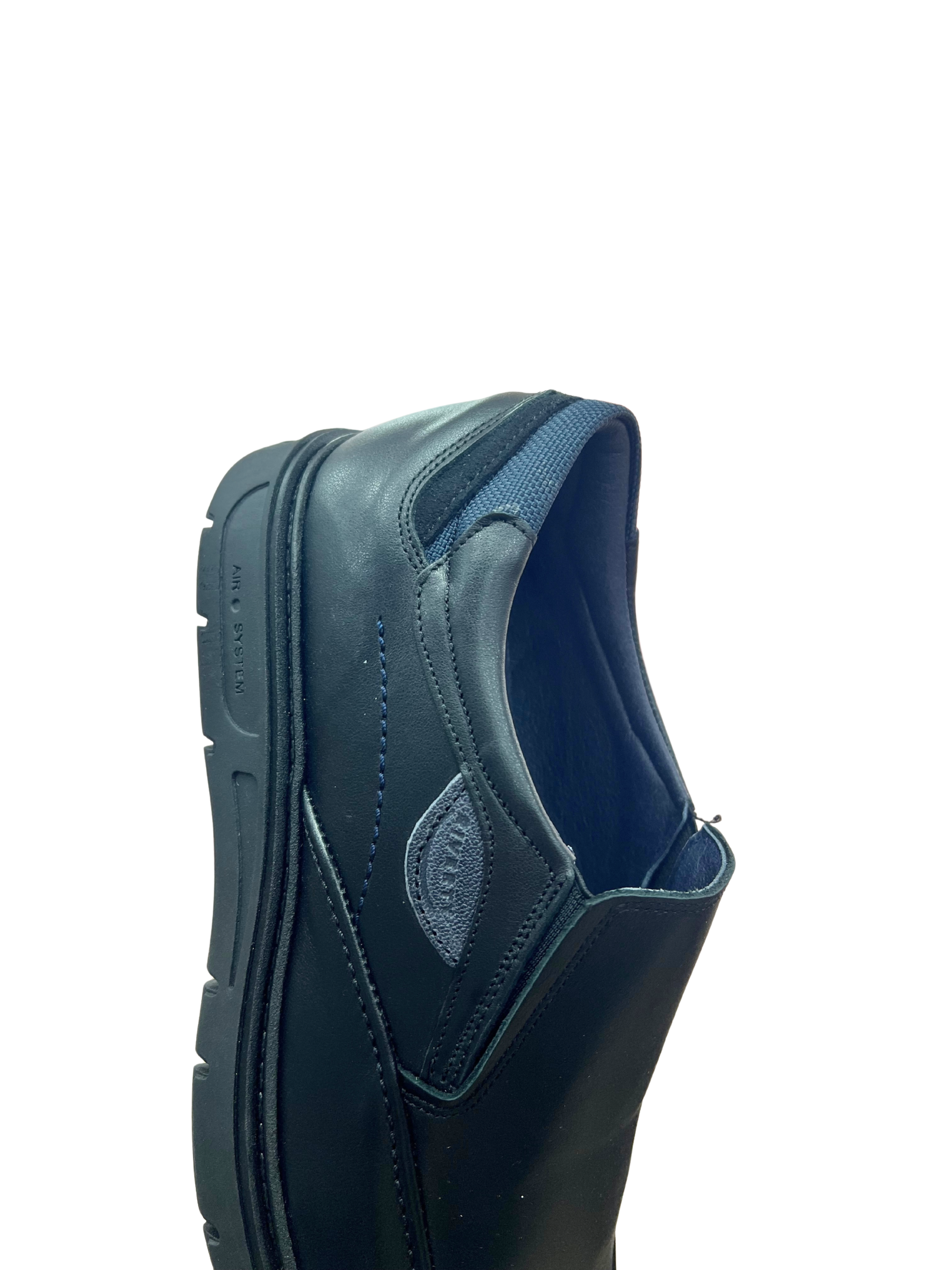 ZAPATO NEGRO DE HOMBRE EN PIEL 616