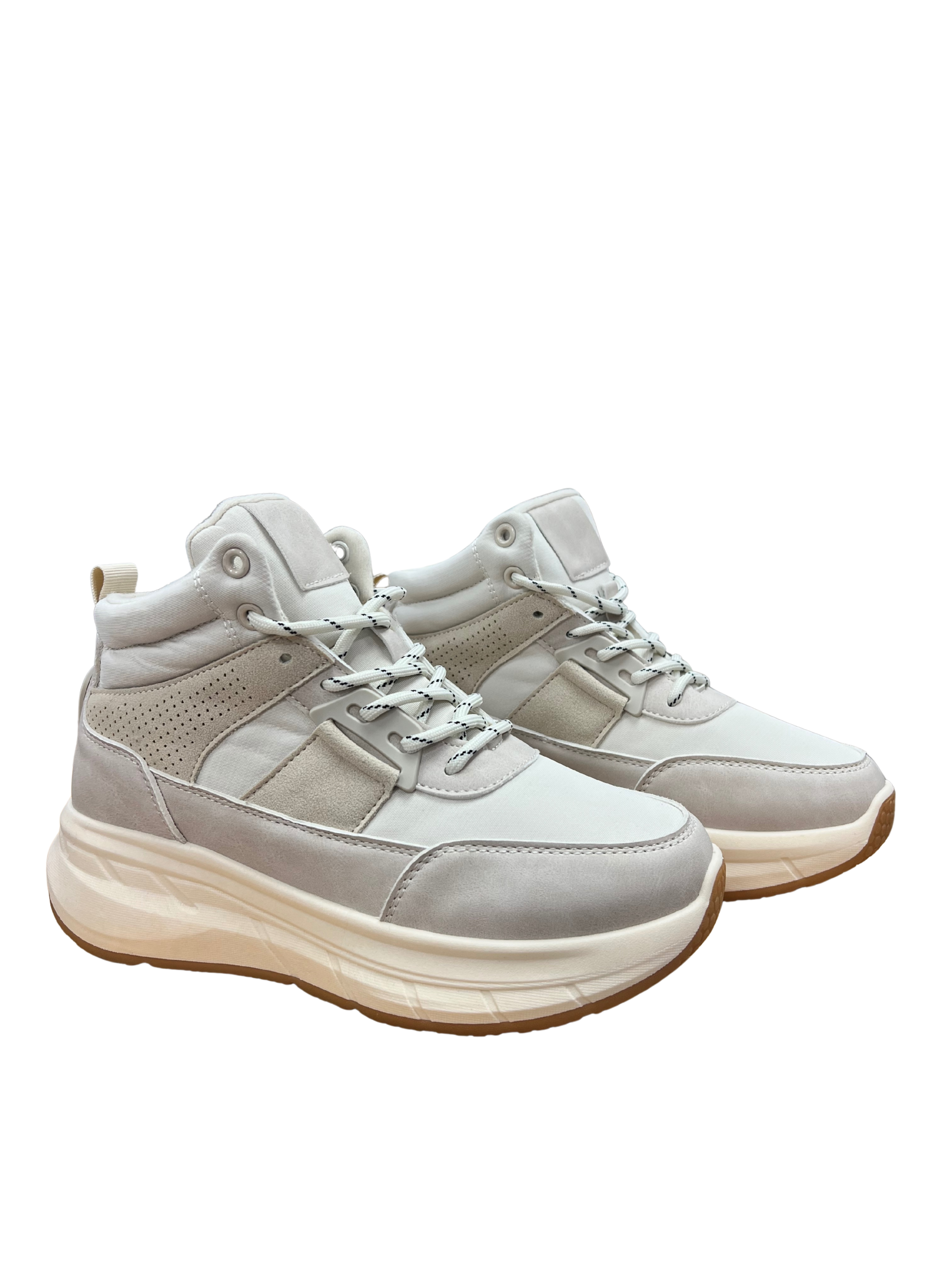Botín tipo zapatillas beige de plataforma – estilo urbano con suela chunky