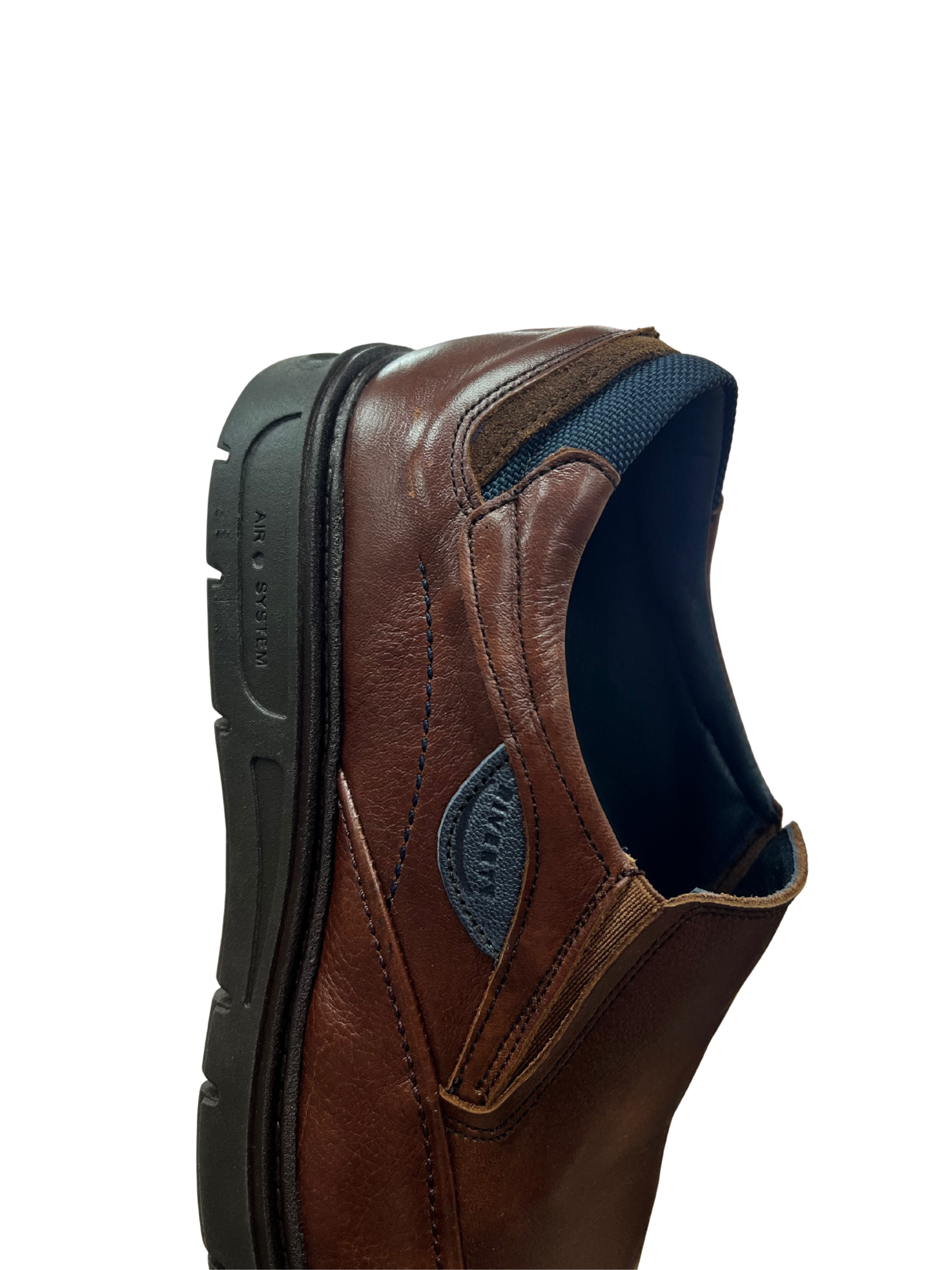 ZAPATO DE HOMBRE SIN CORDONES EN PIEL 616