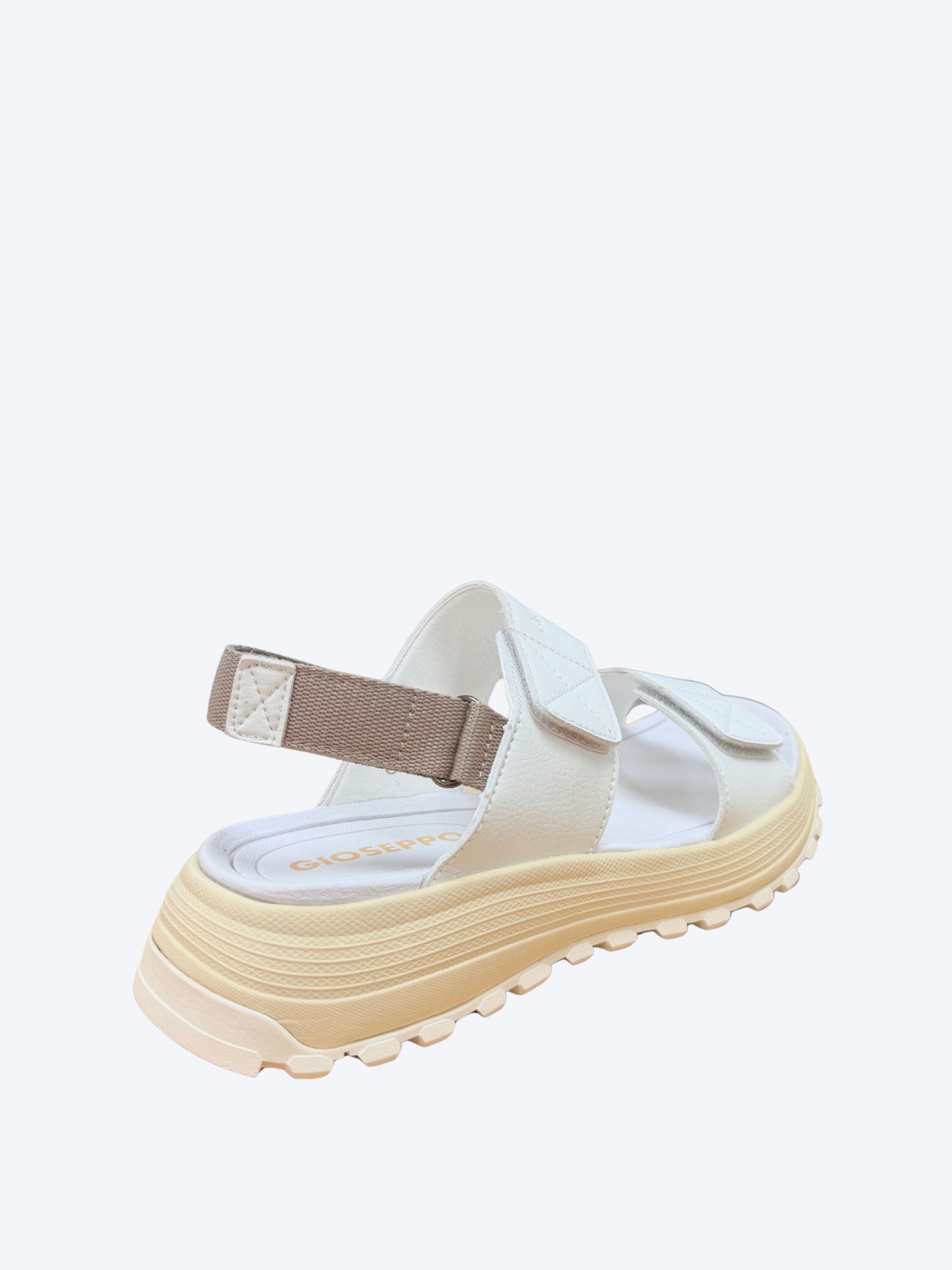Sandalia sport Gioseppo mujer blanca con correa elástica trasera ajustable y suela plataforma, vista trasera