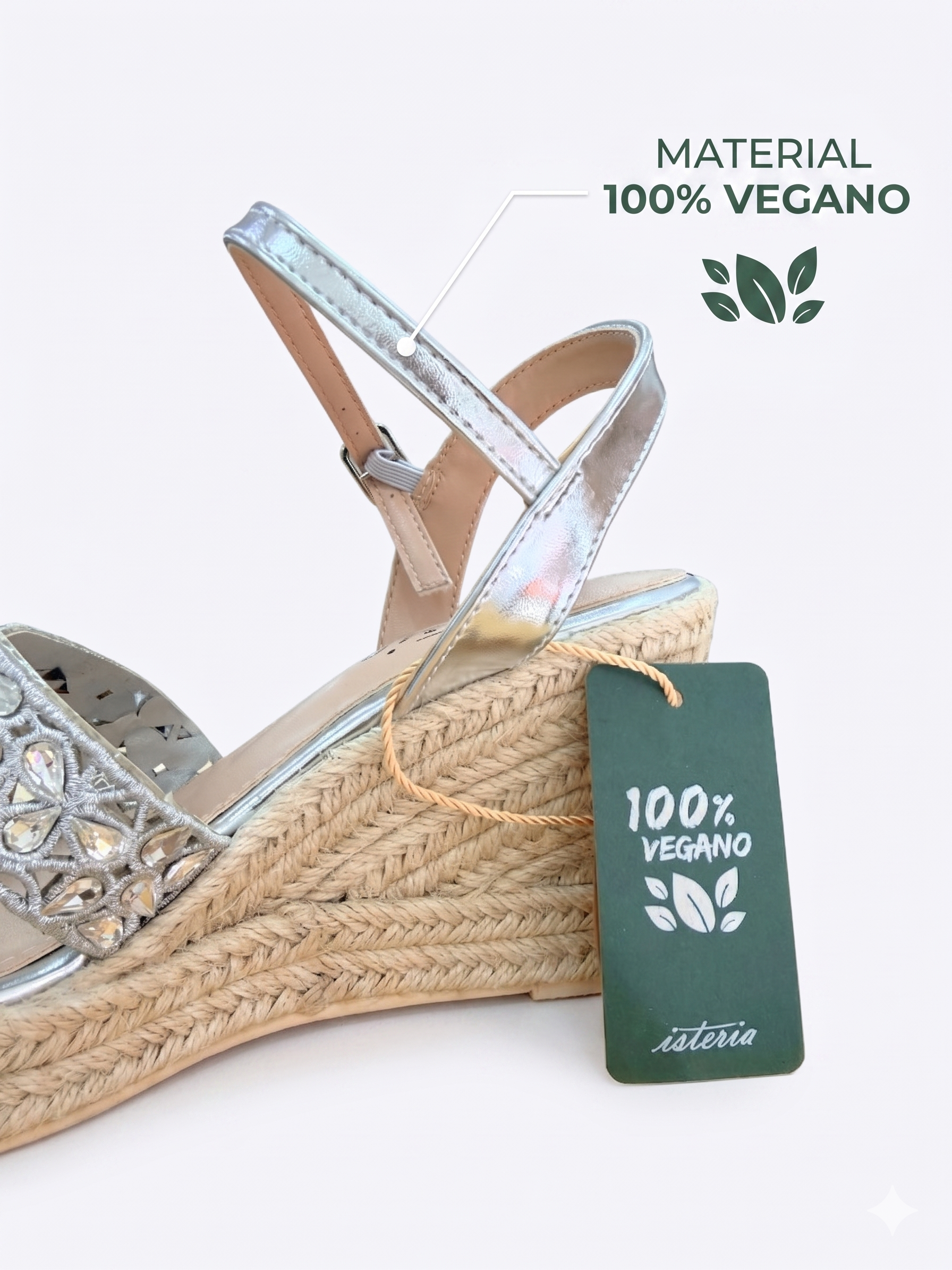 Detalle etiqueta 100% vegano sandalia cuña plateada Isteria