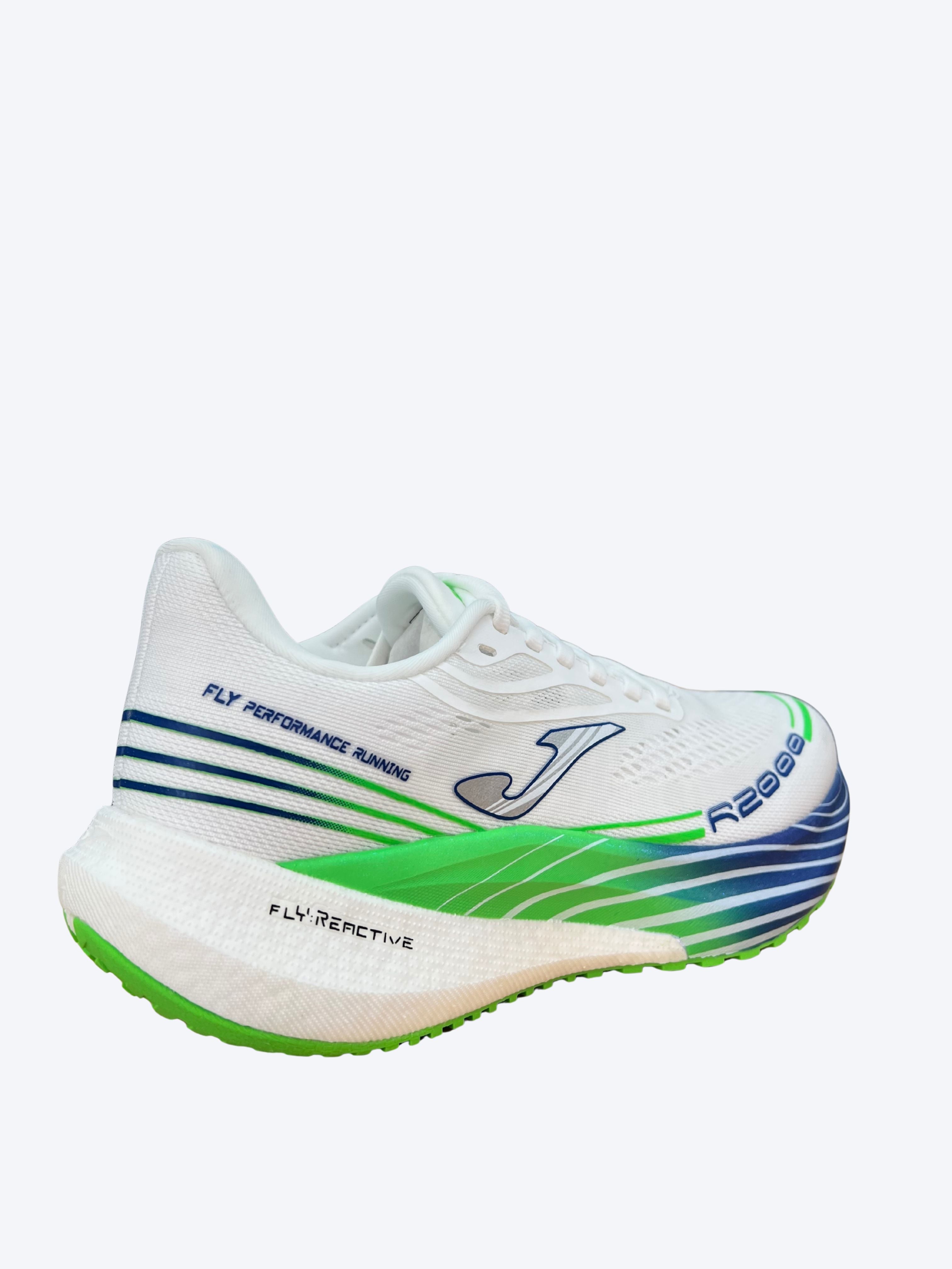 zapatillas de running unisex de la marca joma 
