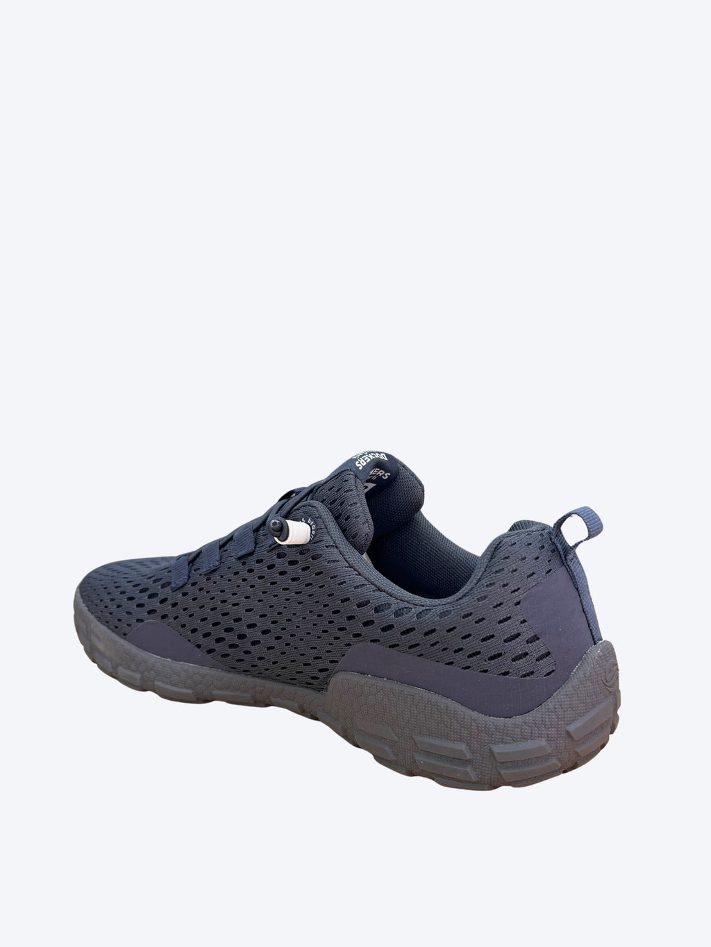 Detalle de la suela y talón del calzado barefoot Dockers de hombre